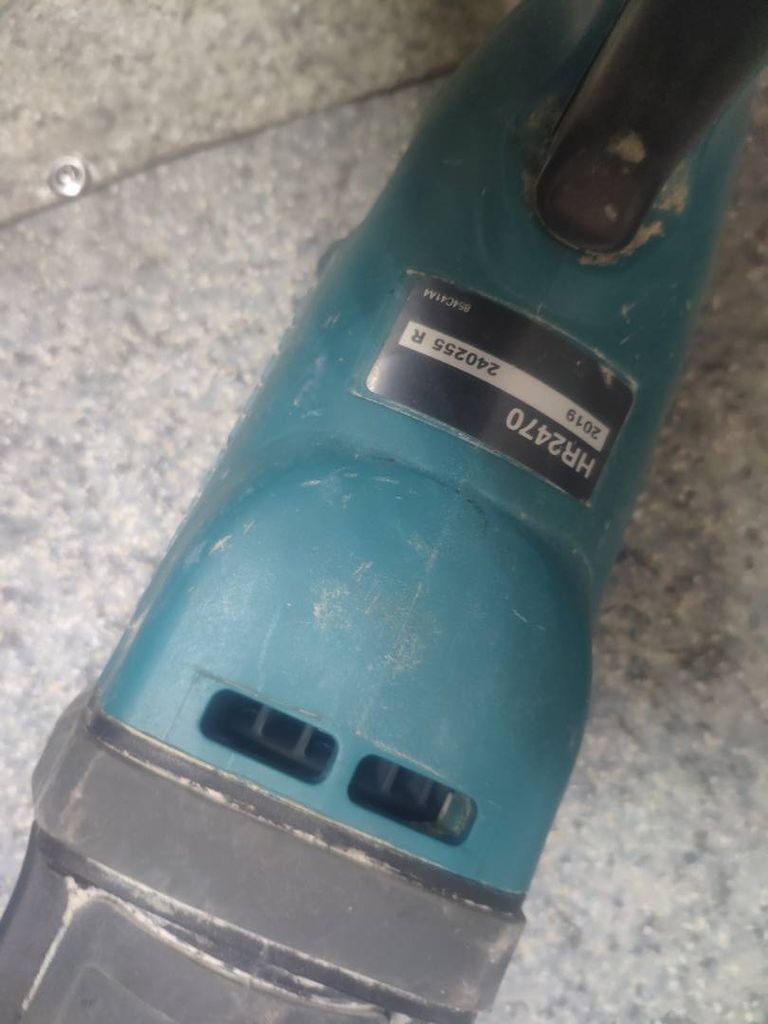 Makita HR2470