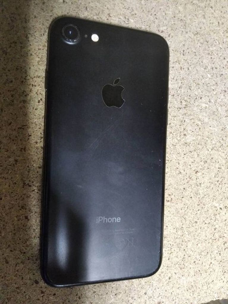 Дешиво Apple iphone 7 32gb с ломбарда