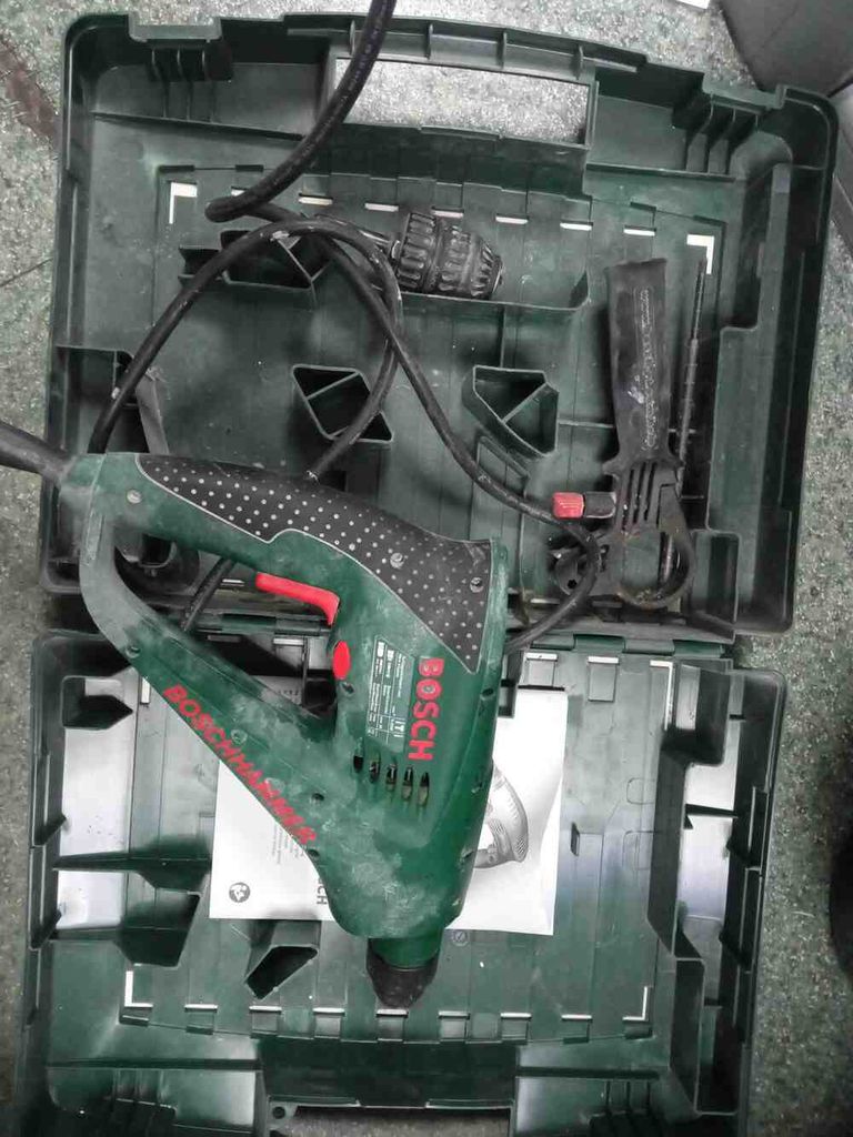 Дешево Bosch PBH 2000 RE (06033A9322) з ломбарду