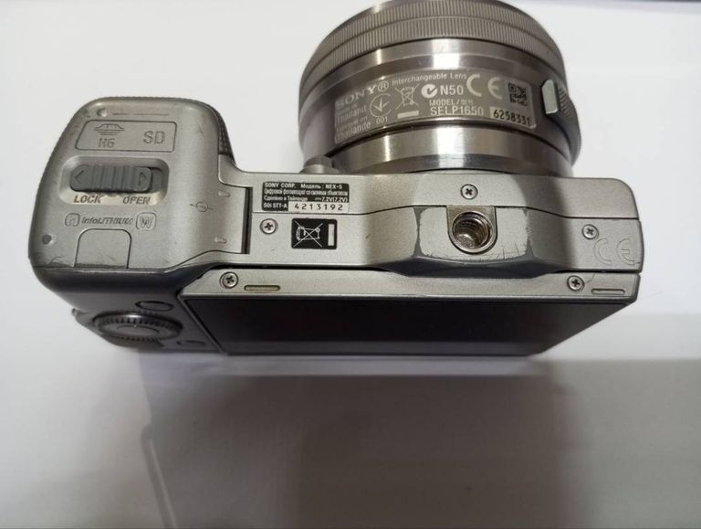 Оголошення Sony nex-5 + selp 1650 e 3.5-5.6/pz 16-5- oss Б/У