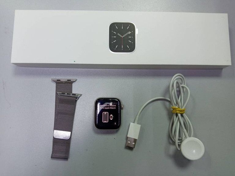 Купити Apple apple watch series 6 44mm gps+lte Б/У