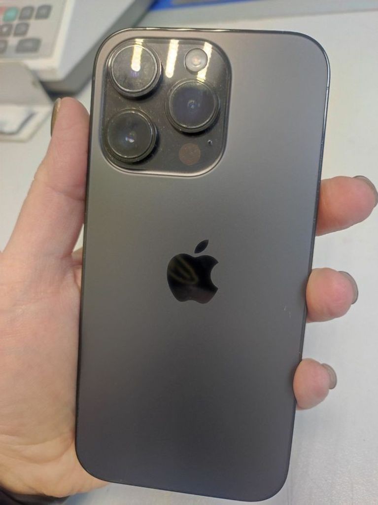 Дешиво Apple iphone 14 pro 128gb esim с ломбарда