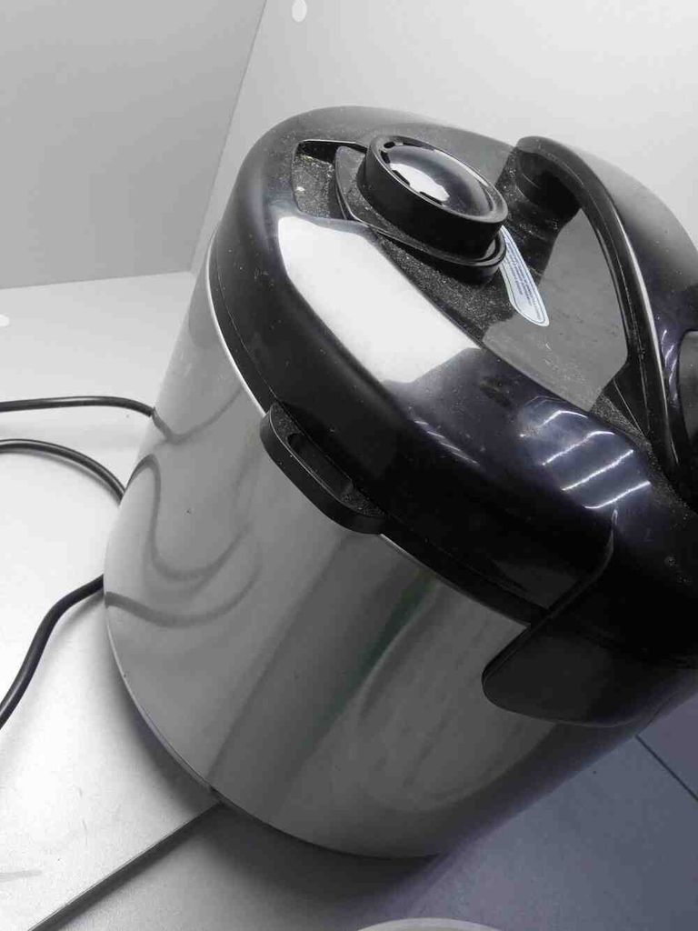 Дешево Shivaki smc-8557 з ломбарду