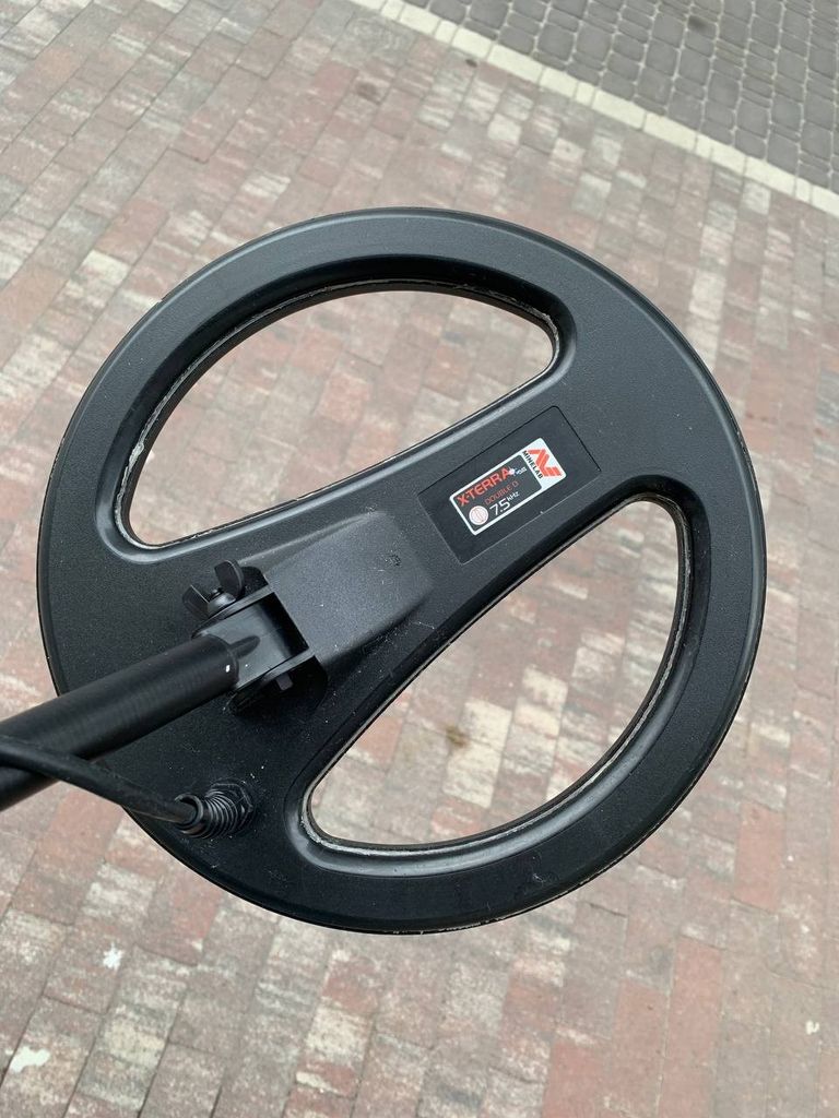 Дешево Minelab X-Terra 705 з ломбарду