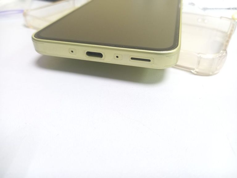 Оголошення Samsung galaxy a35 5g 8/256gb Б/У