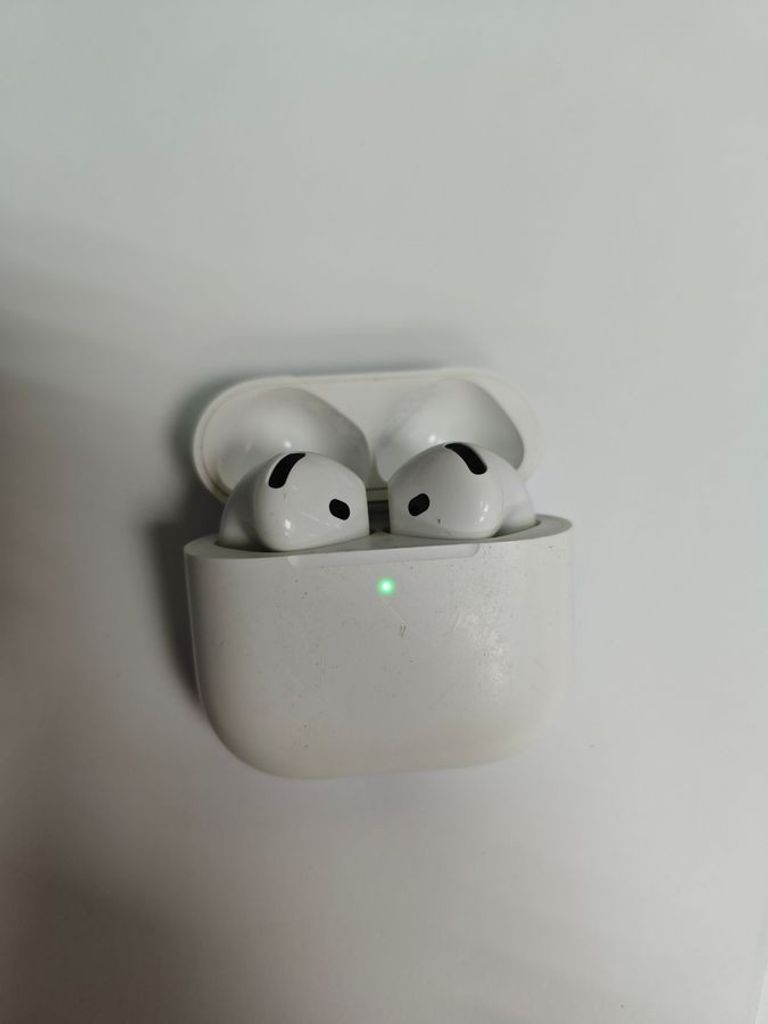 Купить Apple(Копія) airpods pro 4 Б/У