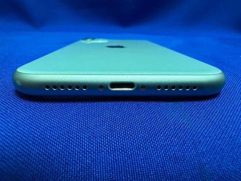 Розпродаж Apple iphone 11 64gb, продавець Техноскарб