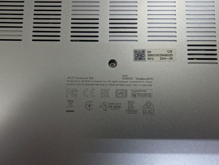 Дешиво Asus 15/core i5-1335u ddr5/16gb ddr5/hdd *відсутній/ssd 512 gb/*інтегрована с ломбарда