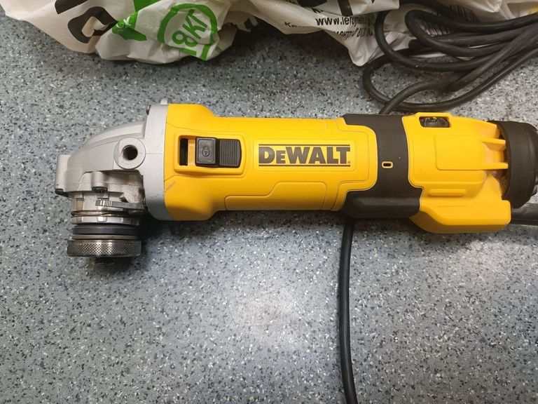 Купити Dewalt DWE4257 Б/У