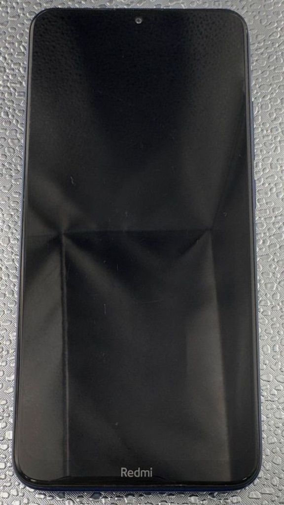 Объявление Xiaomi Redmi 8 3/32GB Black Б/У