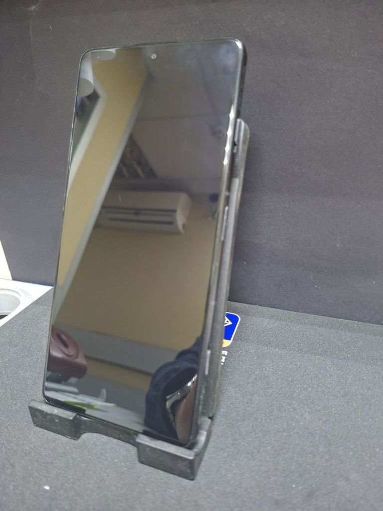 Дешево Xiaomi redmi k40 12/256gb з ломбарду