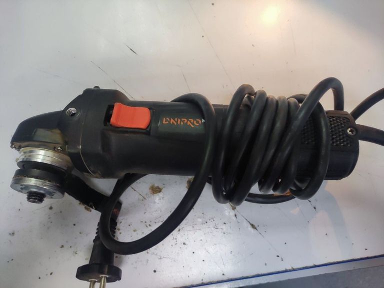 Дешево Dnipro-M gs-140se з ломбарду
