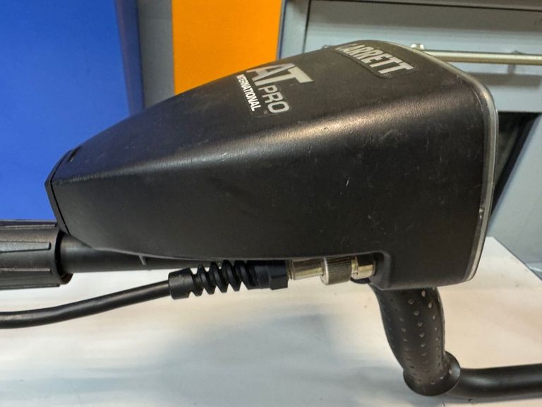 Дешиво Garrett AT Pro International с ломбарда