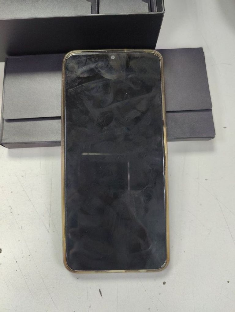 Купити Zte nubia gaming neo 5g 8150n 8/256gb Б/У