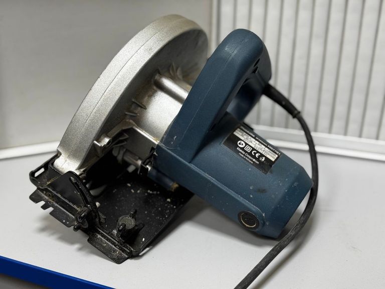 Дешиво Makita копія hs7701 с ломбарда