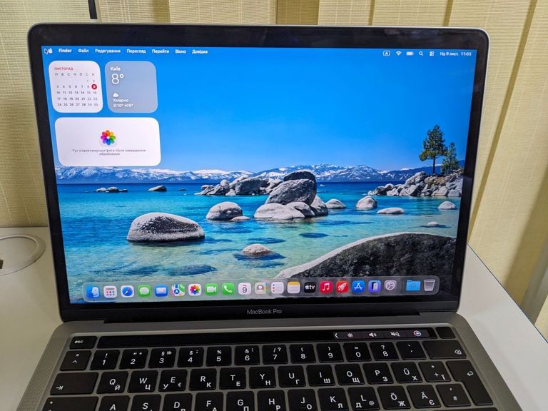 Купить Apple macbook pro a2338 13.3 m2 10-gpu/ ram8gb / ssd256gb/ retina/ touchbar Б/У