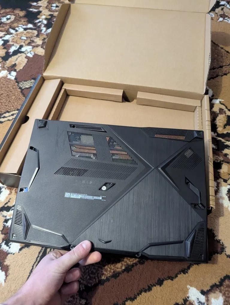 Дешиво Msi Thin GF63 12VF с ломбарда