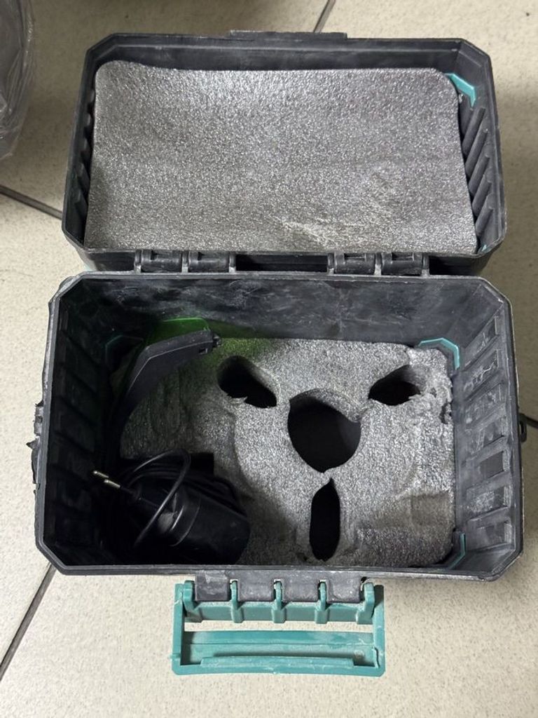 Дешево Omegalaser 5l-30 green pro з ломбарду