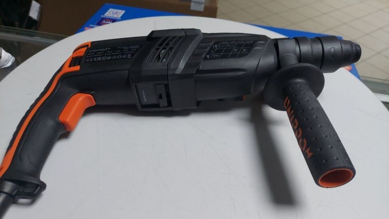 Дешиво Dnipro-M rh-100q с ломбарда