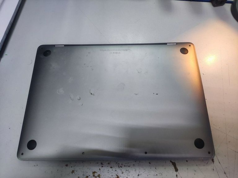 Распродажа Apple macbook pro 2019 a2159 13,3" core i5 1,4ghz/ram8gb/ssd128gb/intel iris plus graphics 645, продавец Техноскарб