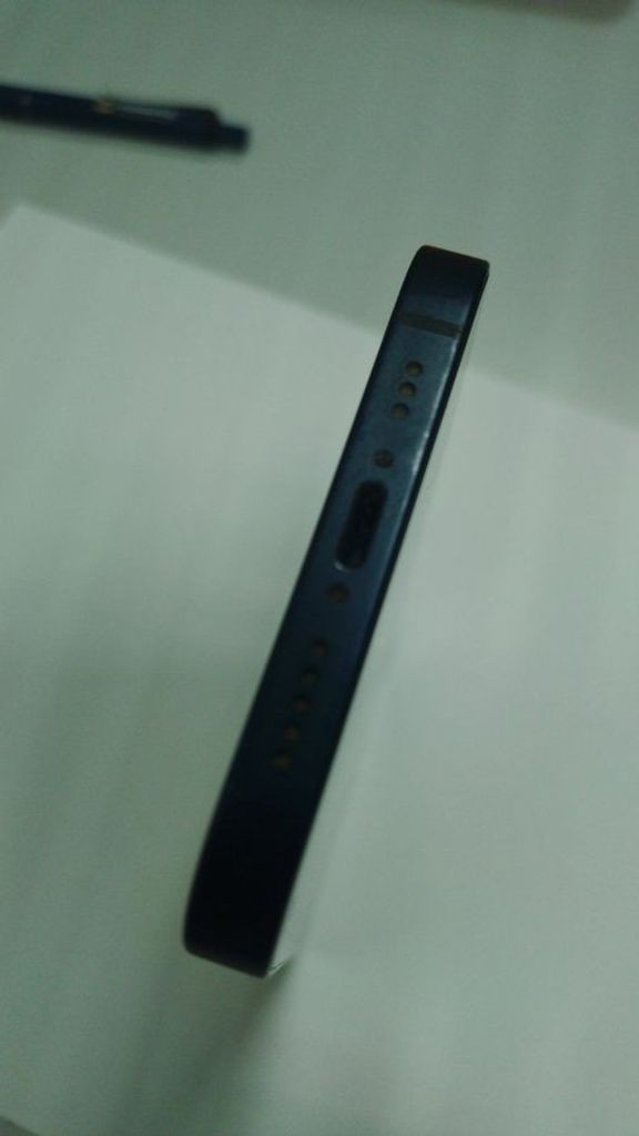 Apple iPhone 12 64GB (PRODUCT)RED Код:01-200803345. Изображение 6