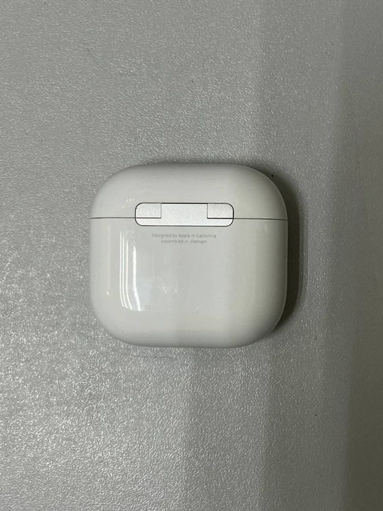 Дешиво Apple airpods 4 с ломбарда