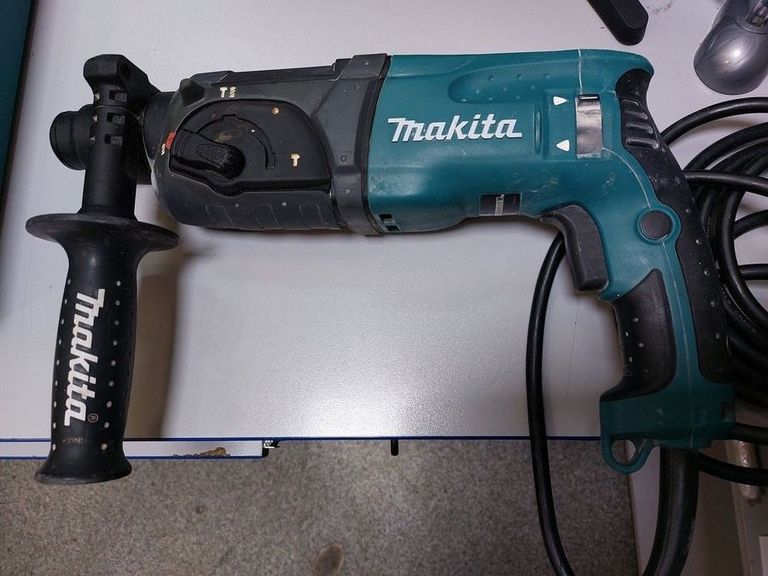 Оголошення Makita HR2470 Б/У