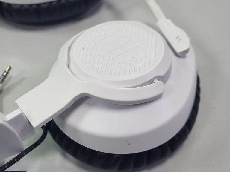 Jbl quantum 100 Код:01-200859726. Зображення 5