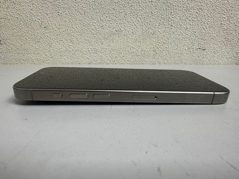 Apple iphone 15 pro 128gb Код:01-200861884. Зображення 6