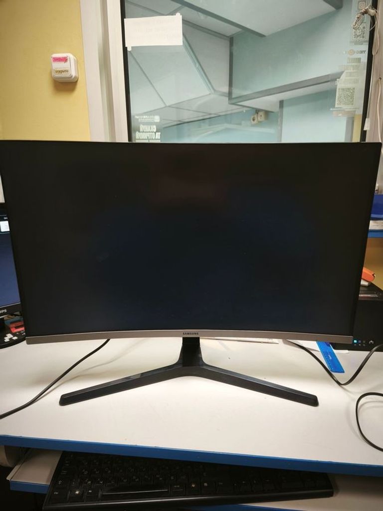 Купити Samsung c27r500 Б/У