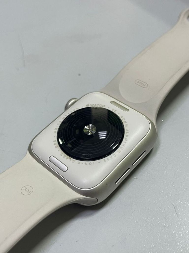 Распродажа Apple watch se 2 gps 40mm aluminium case, продавец Техноскарб