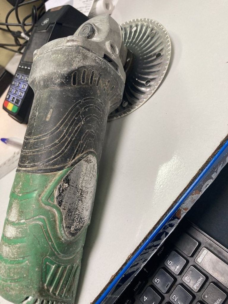 Дешиво Hitachi G13SR3 с ломбарда