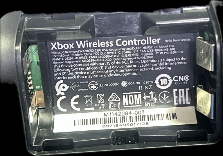 Microsoft xbox series x s wireless controller Код:01-200883611. Изображение 6