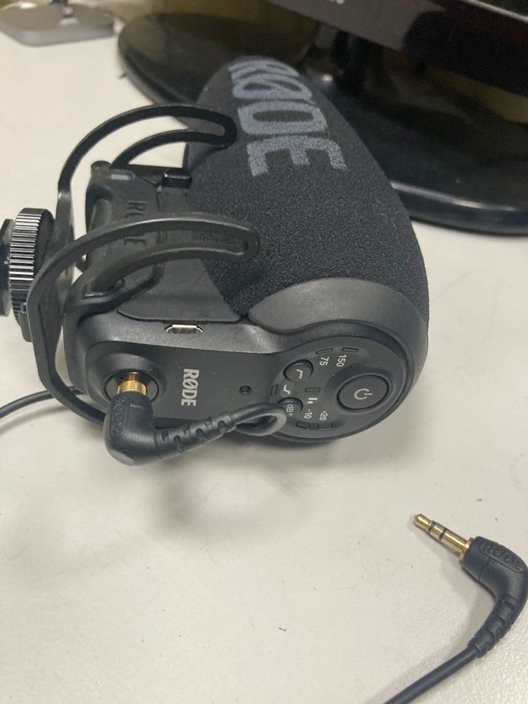 Объявление Rode VideoMic Pro Plus Б/У