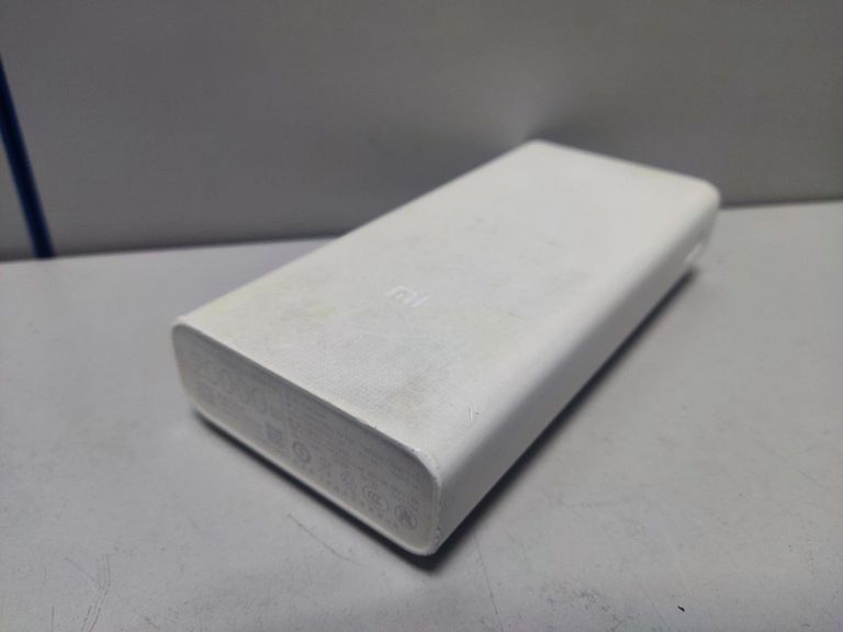 Xiaomi mi power bank 3 20000 mah usb-c 18w Код:01-200885220. Изображение 5