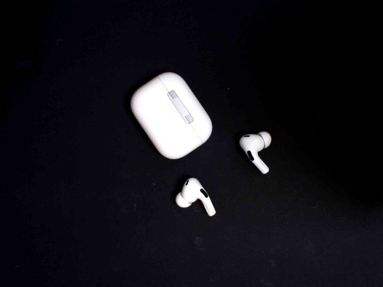 Дешиво Apple airpods pro 2nd generation with magsafe charging case usb-c с ломбарда