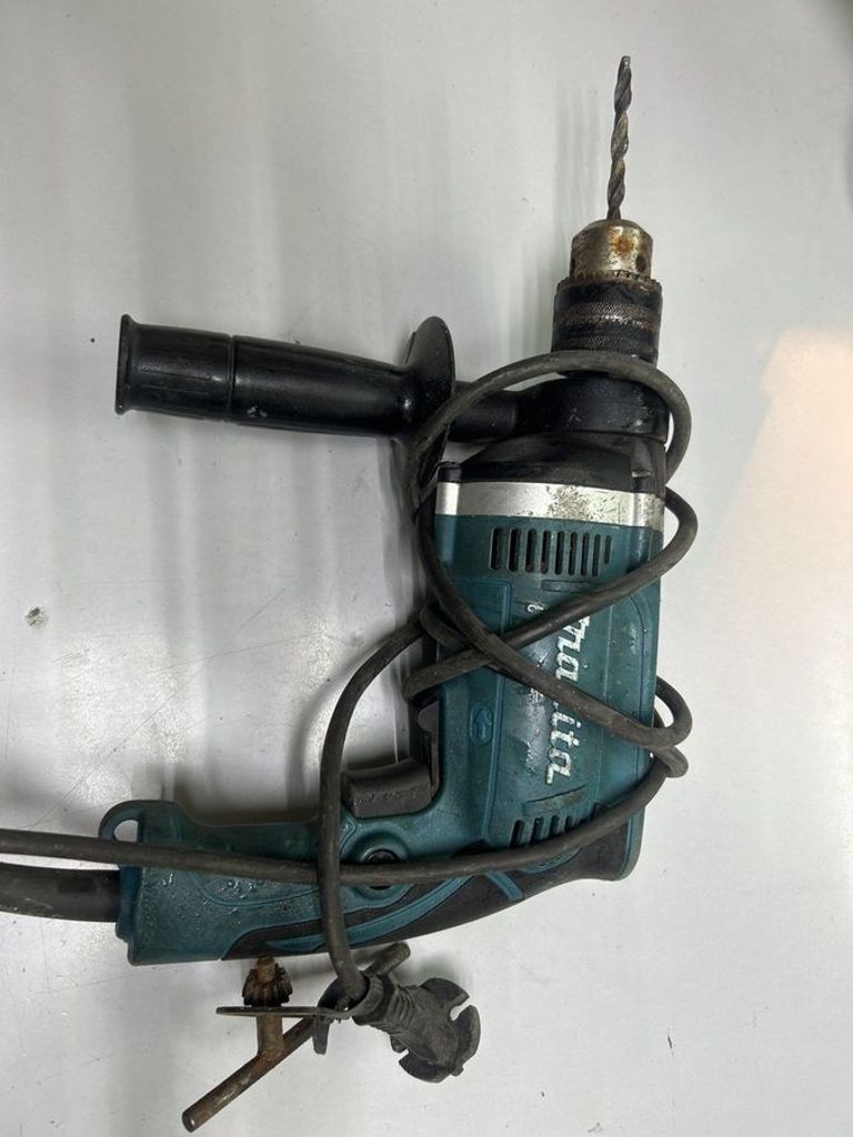 Дешиво Makita HP1630 с ломбарда