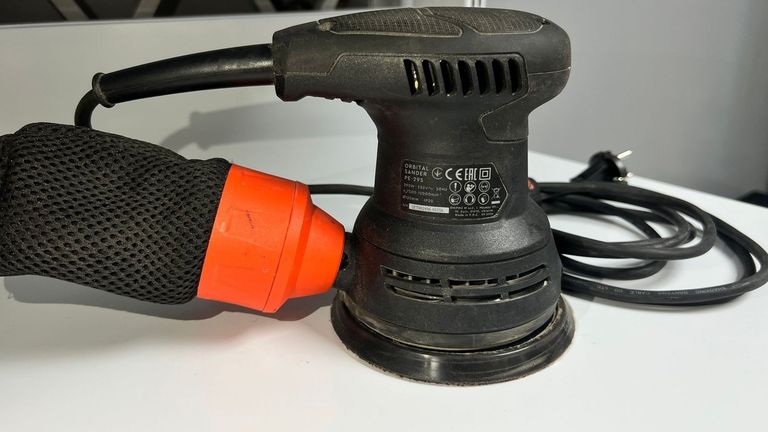 Дешево Dnipro-M pe-29s з ломбарду