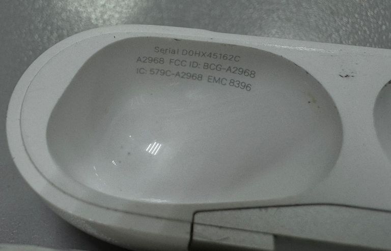 Apple airpods pro 2nd generation with magsafe charging case usb-c Код:01-200890609. Изображение 11