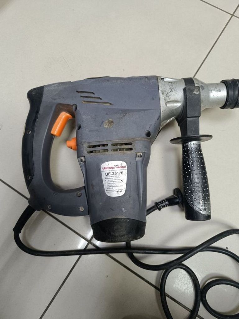 Дешево Энергомаш ПЕ-25170 з ломбарду