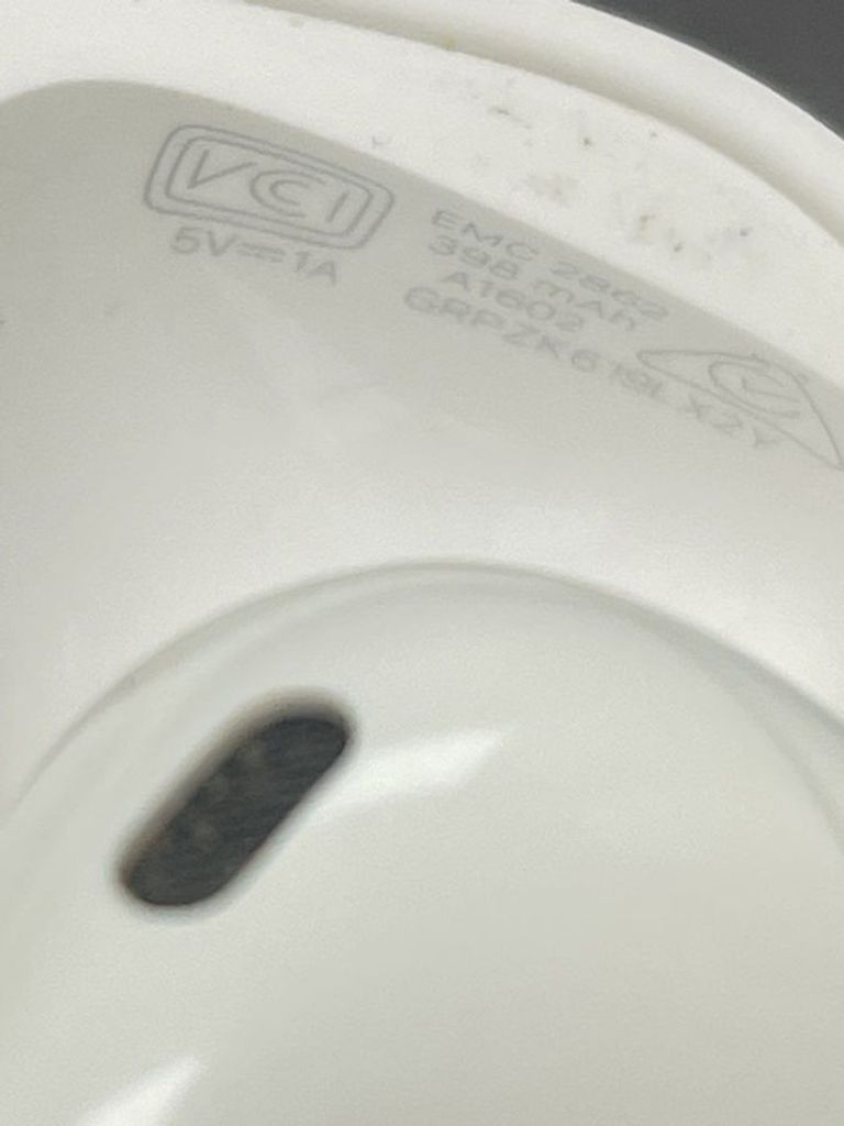 Дешево Apple airpods 2nd generation a1602, a2031, a2032 з ломбарду