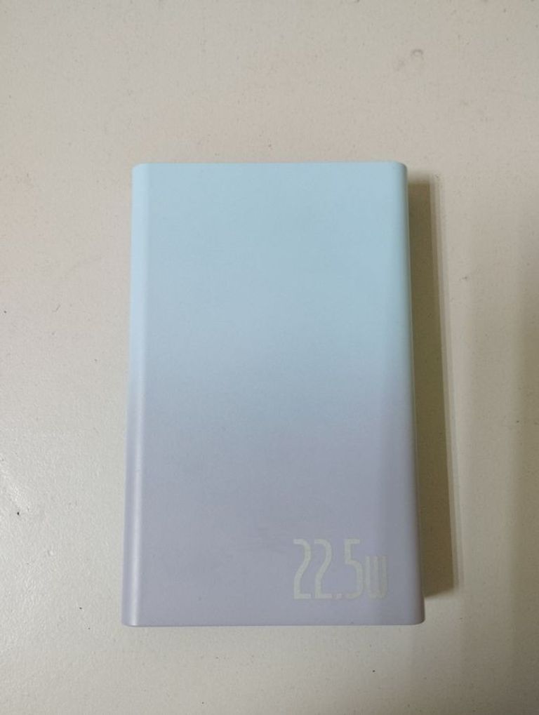 Купити Proove hyper flux plus 22.5w 10000mah Б/У