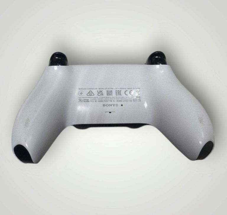 Дешево Sony DualSense Black з ломбарду
