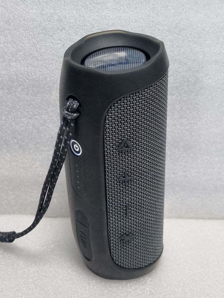 Оголошення Jbl flip essential 2 Б/У