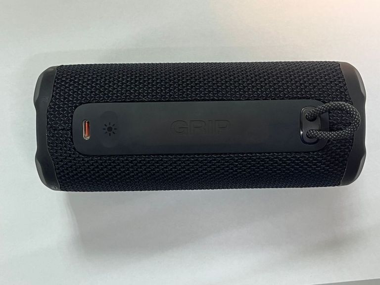 Оголошення Jbl GRIP Black (JBLGRIPBLK) Б/У