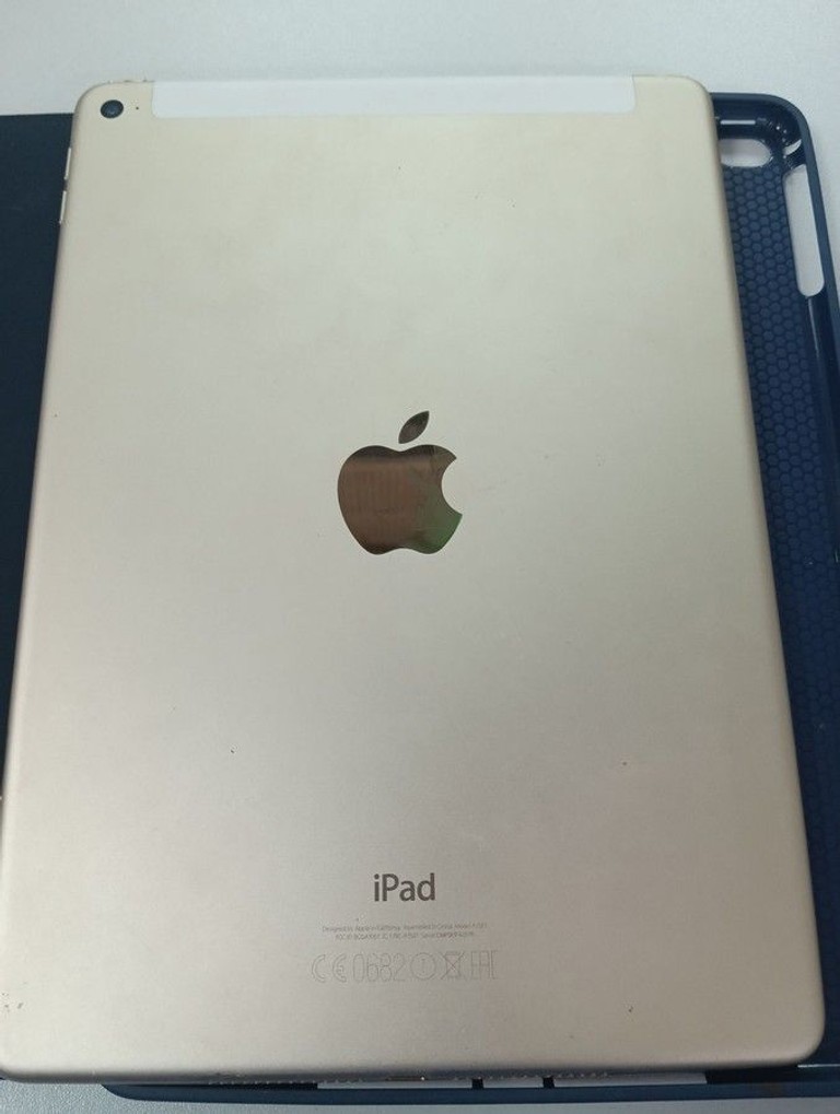 Дешево Apple ipad air 2 wifi 128gb 3g з ломбарду