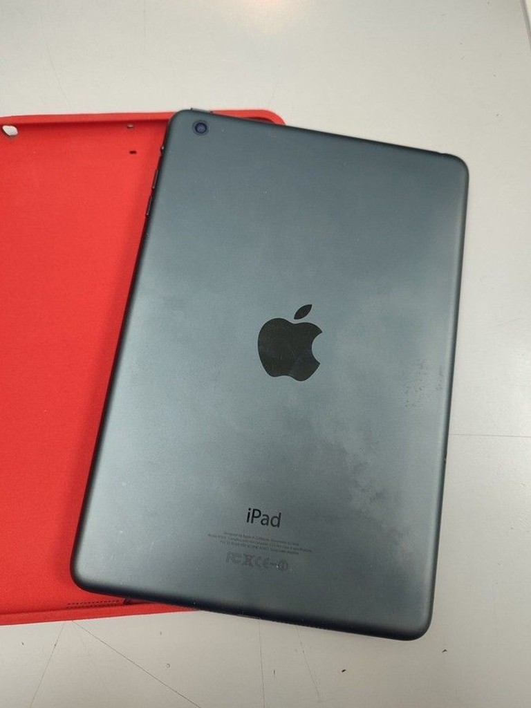 Дешево Apple ipad mini 1 wifi 32gb з ломбарду