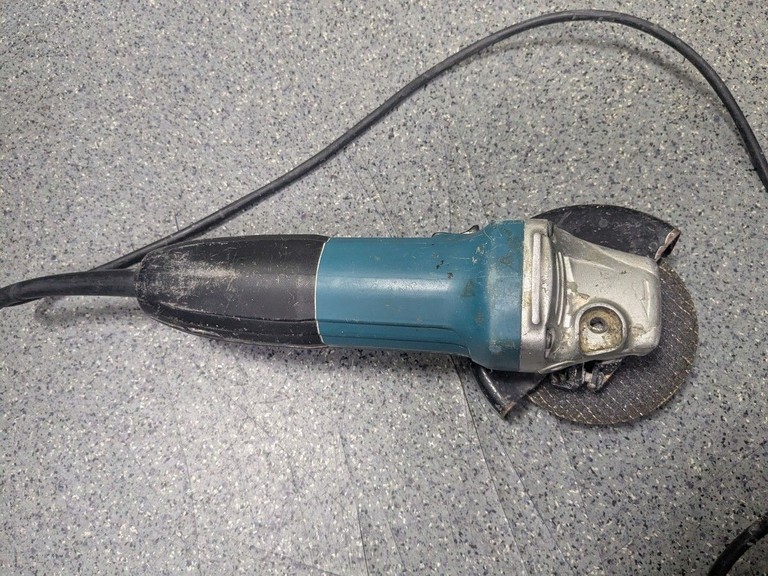 Распродажа Makita GA5030, продавец Техноскарб