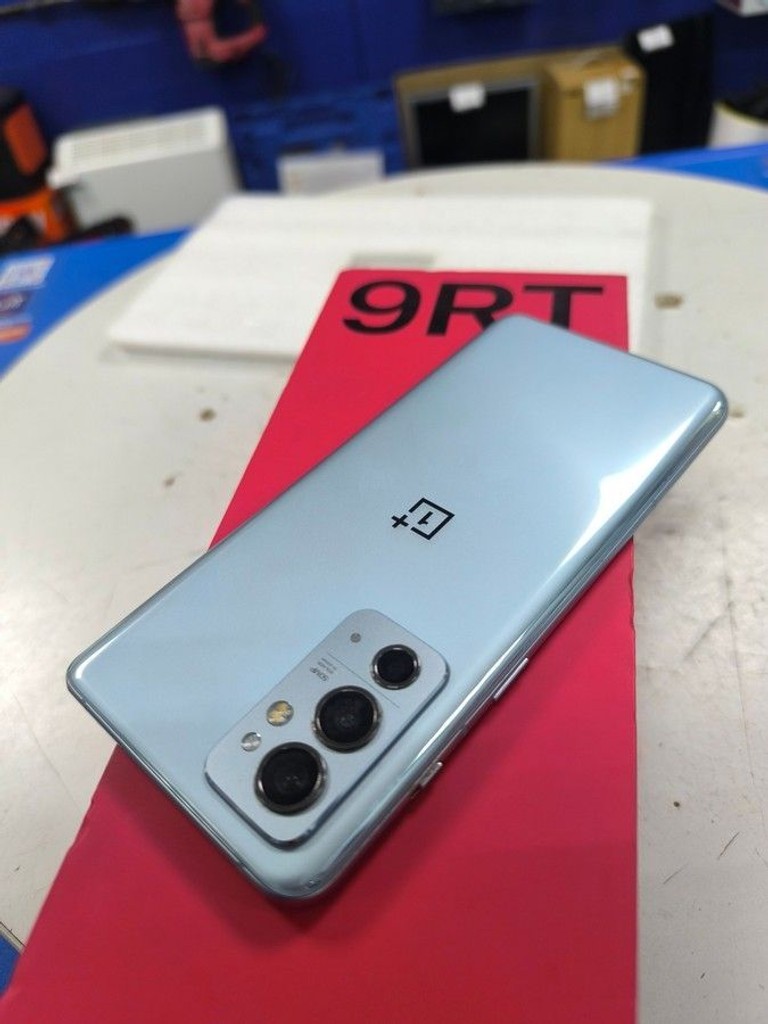 Купити Oneplus 9rt 8/128gb Б/У
