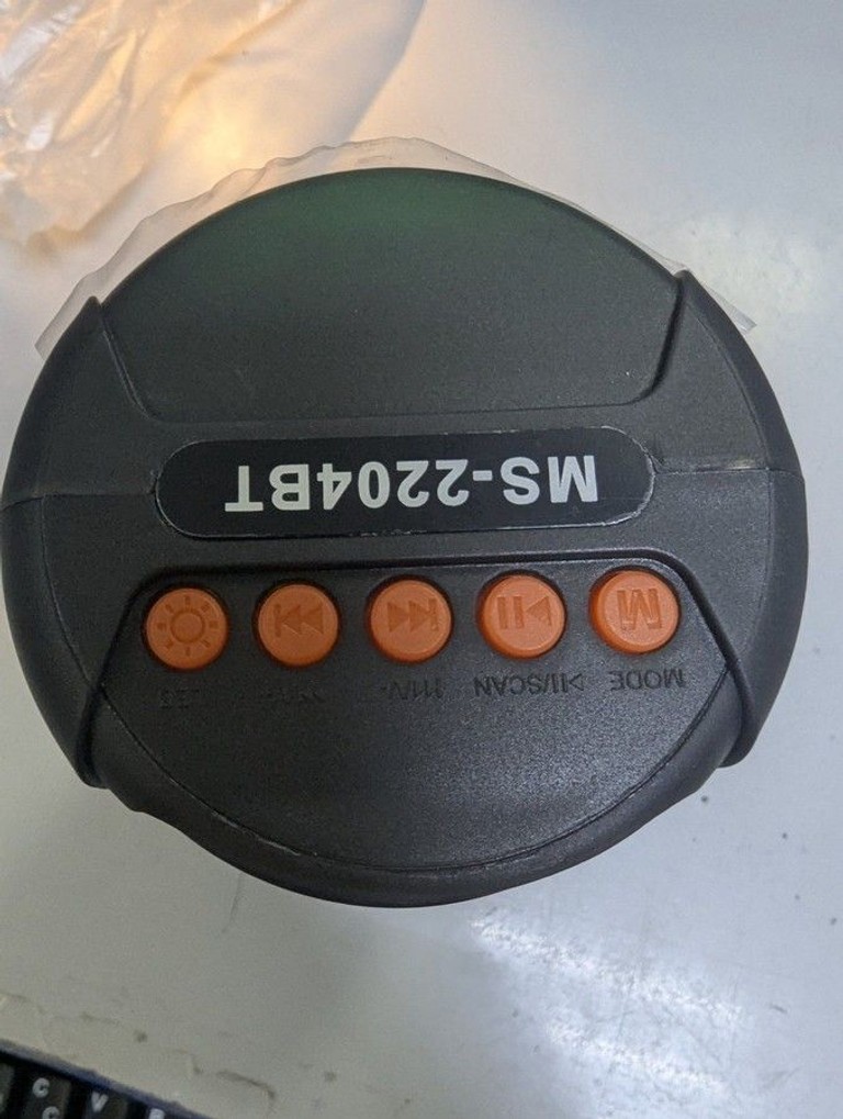 Дешево Cyboo ms-2204bt з ломбарду